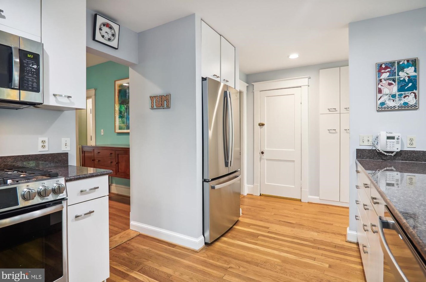 1408 Highland Dr, Silver Spring MD 20910-1524 exterior