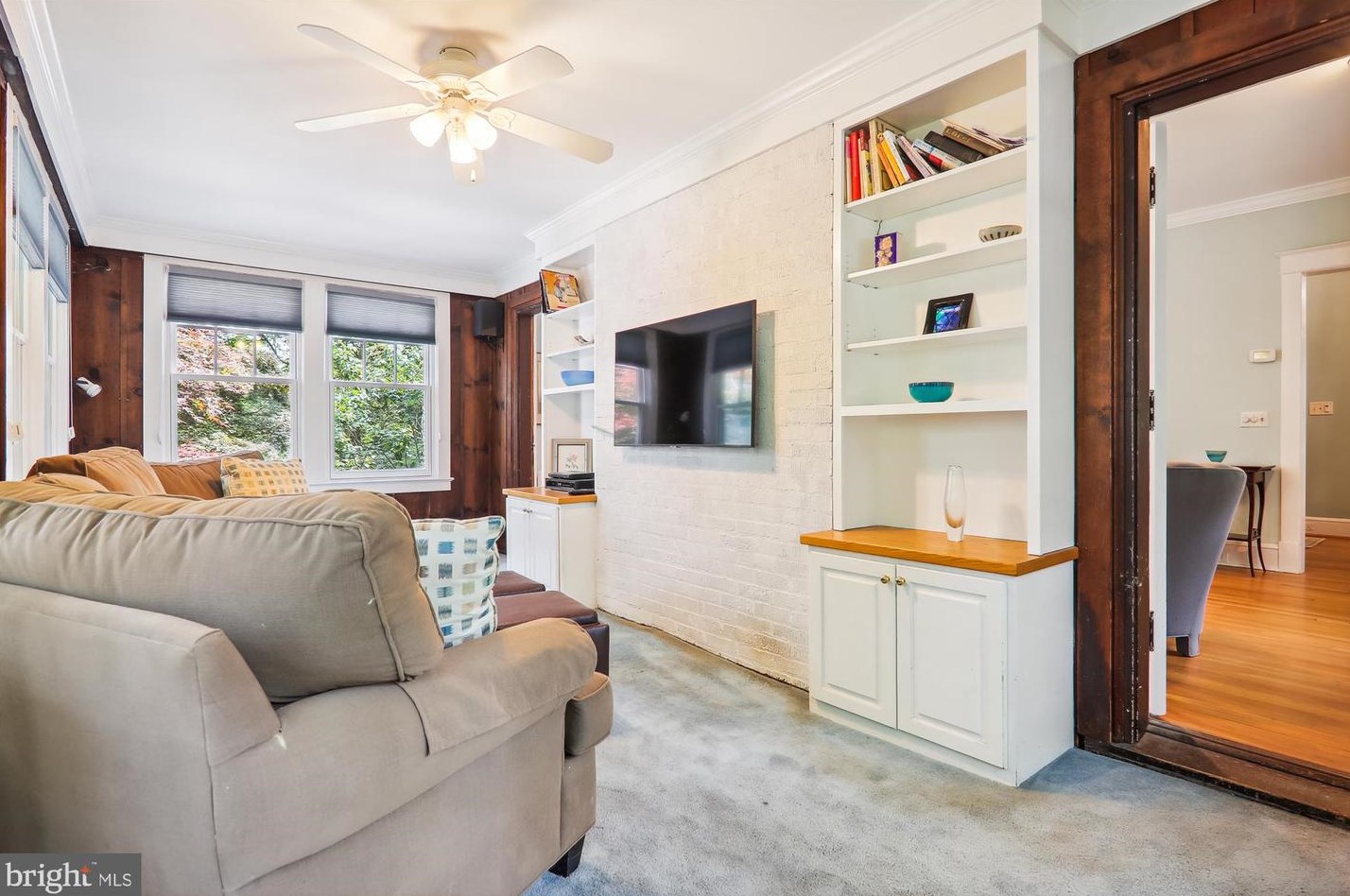 1408 Highland Dr, Silver Spring MD 20910-1524 exterior