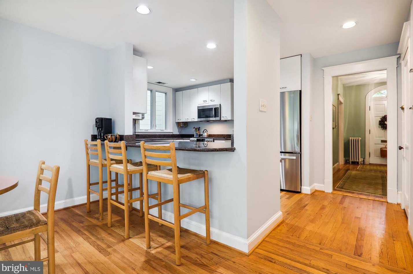 1408 Highland Dr, Silver Spring MD 20910-1524 exterior