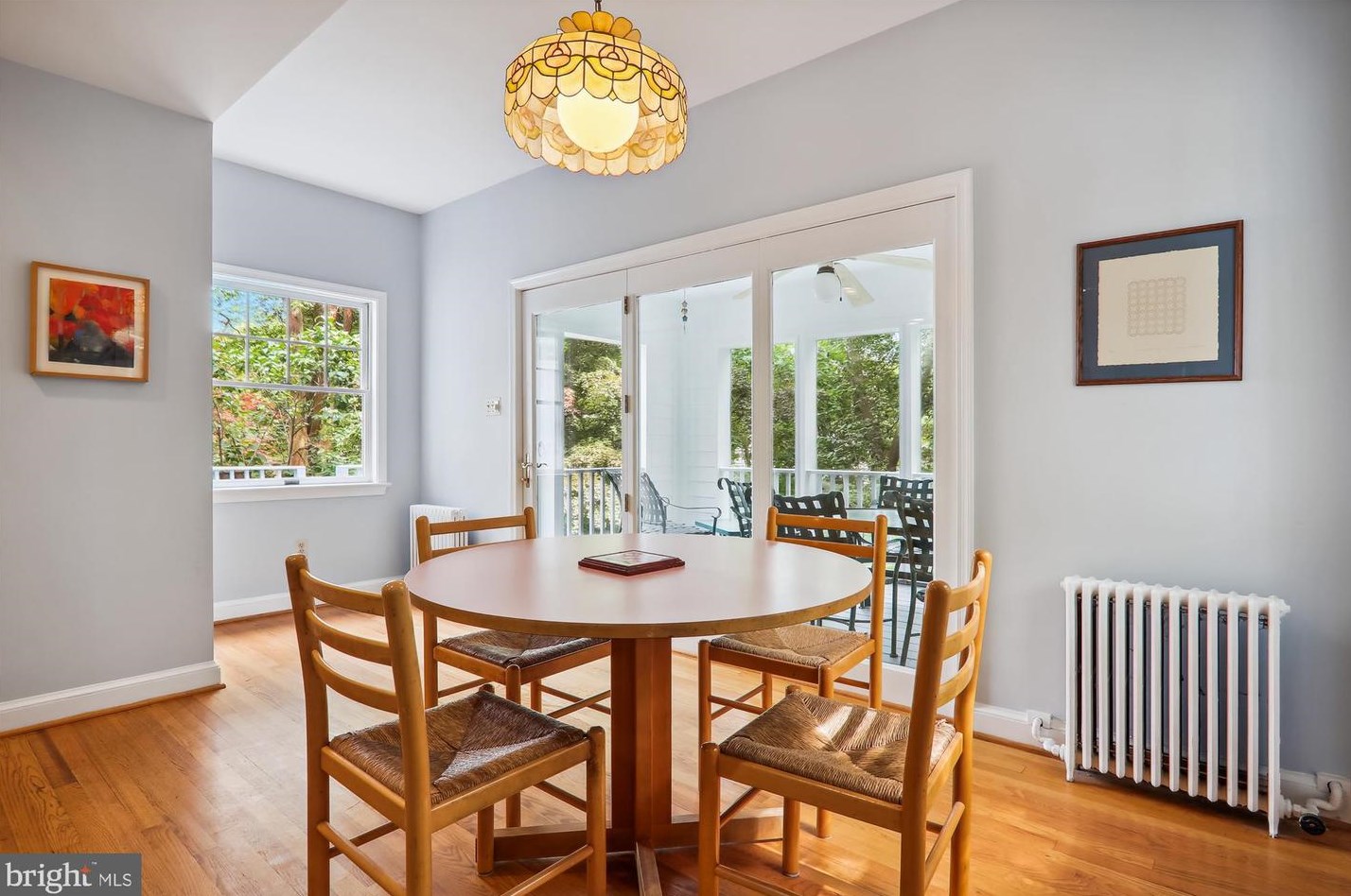 1408 Highland Dr, Silver Spring MD 20910-1524 exterior