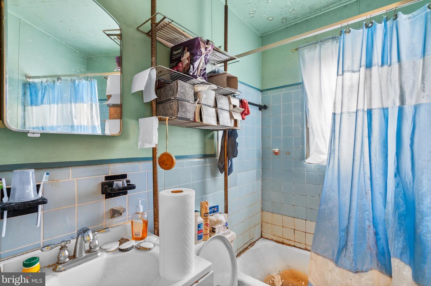 8518 11th Ave, Silver Spring MD 20903-3204 exterior