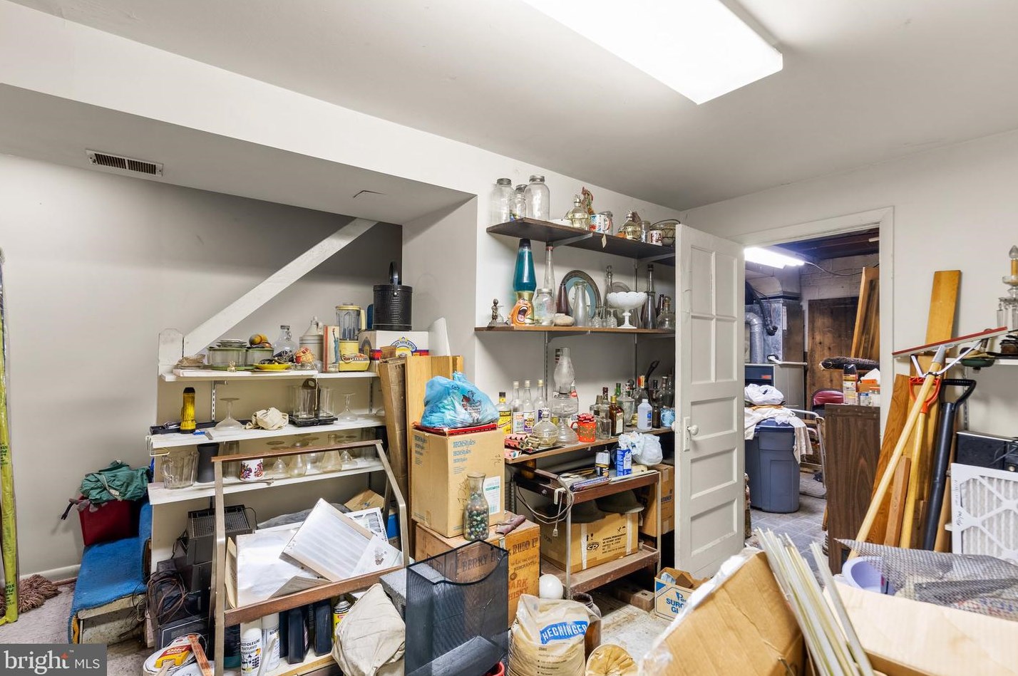 8518 11th Ave, Silver Spring MD 20903-3204 exterior