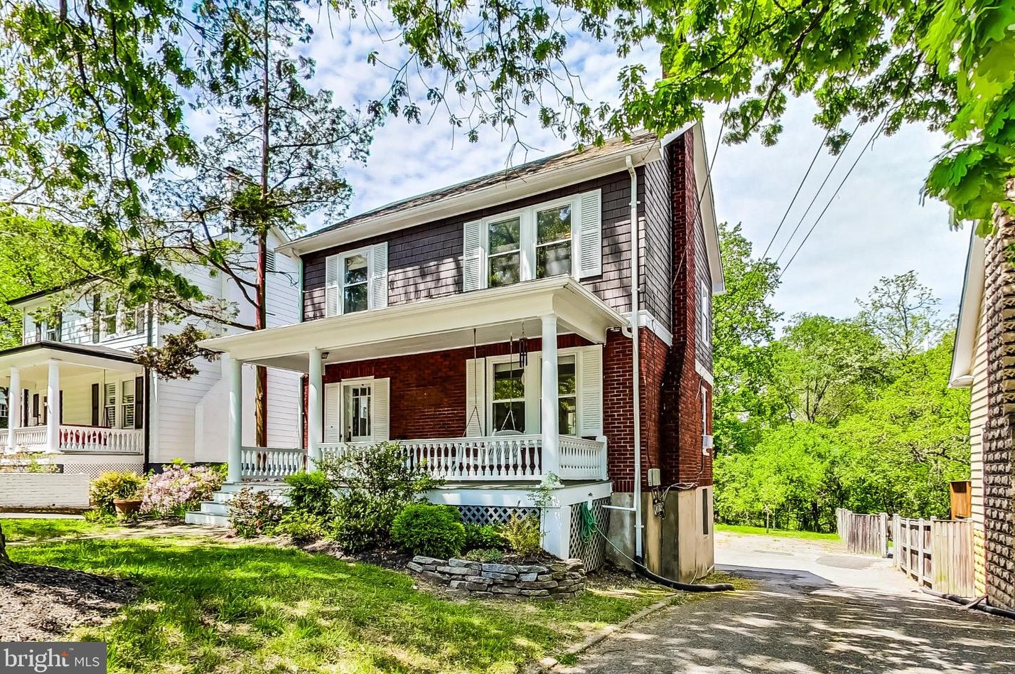 7408 Carroll Ave, Silver Spring, MD 20912