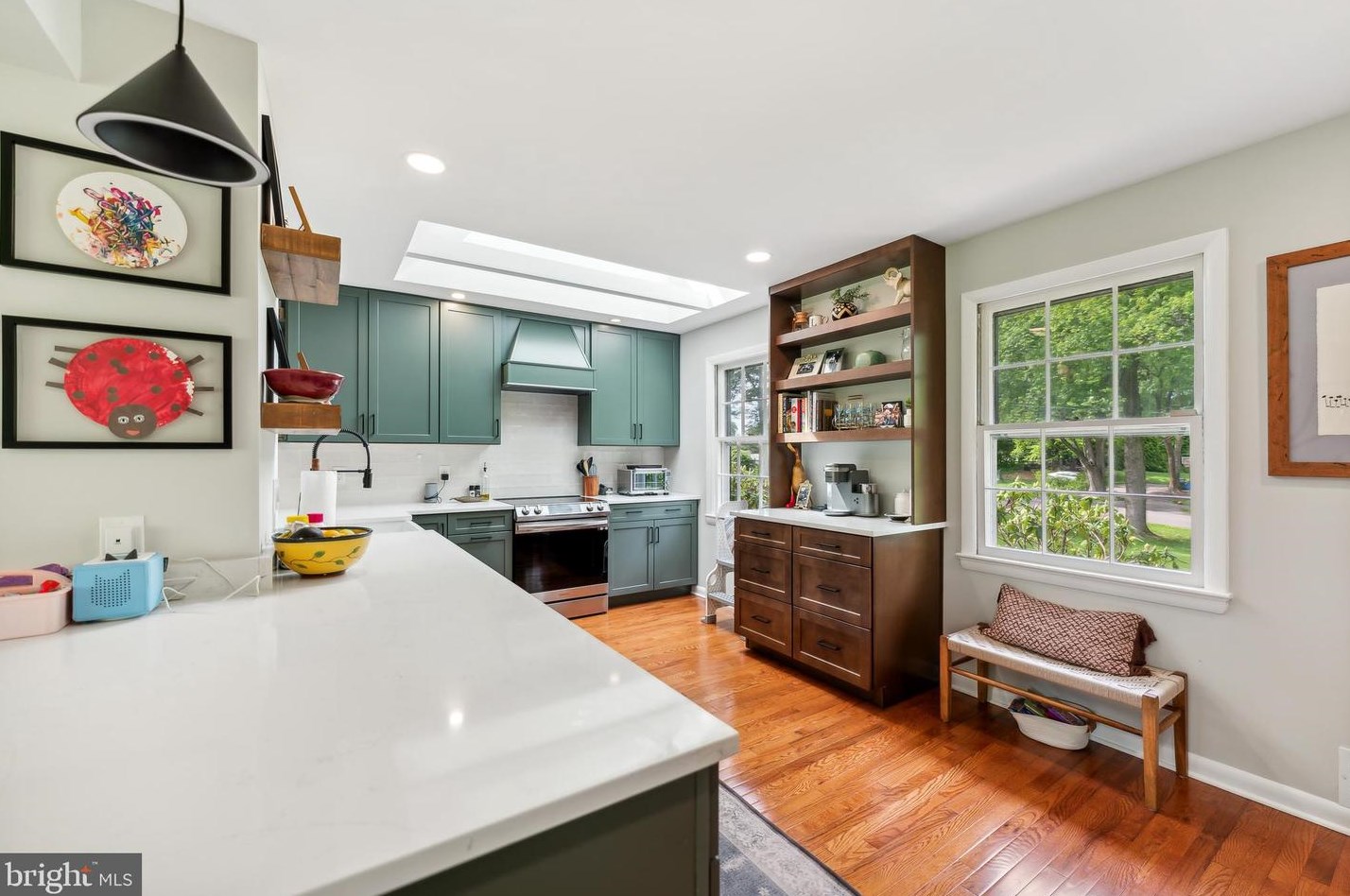 13320 Wye Oak Dr, Gaithersburg MD  20878-3537 exterior