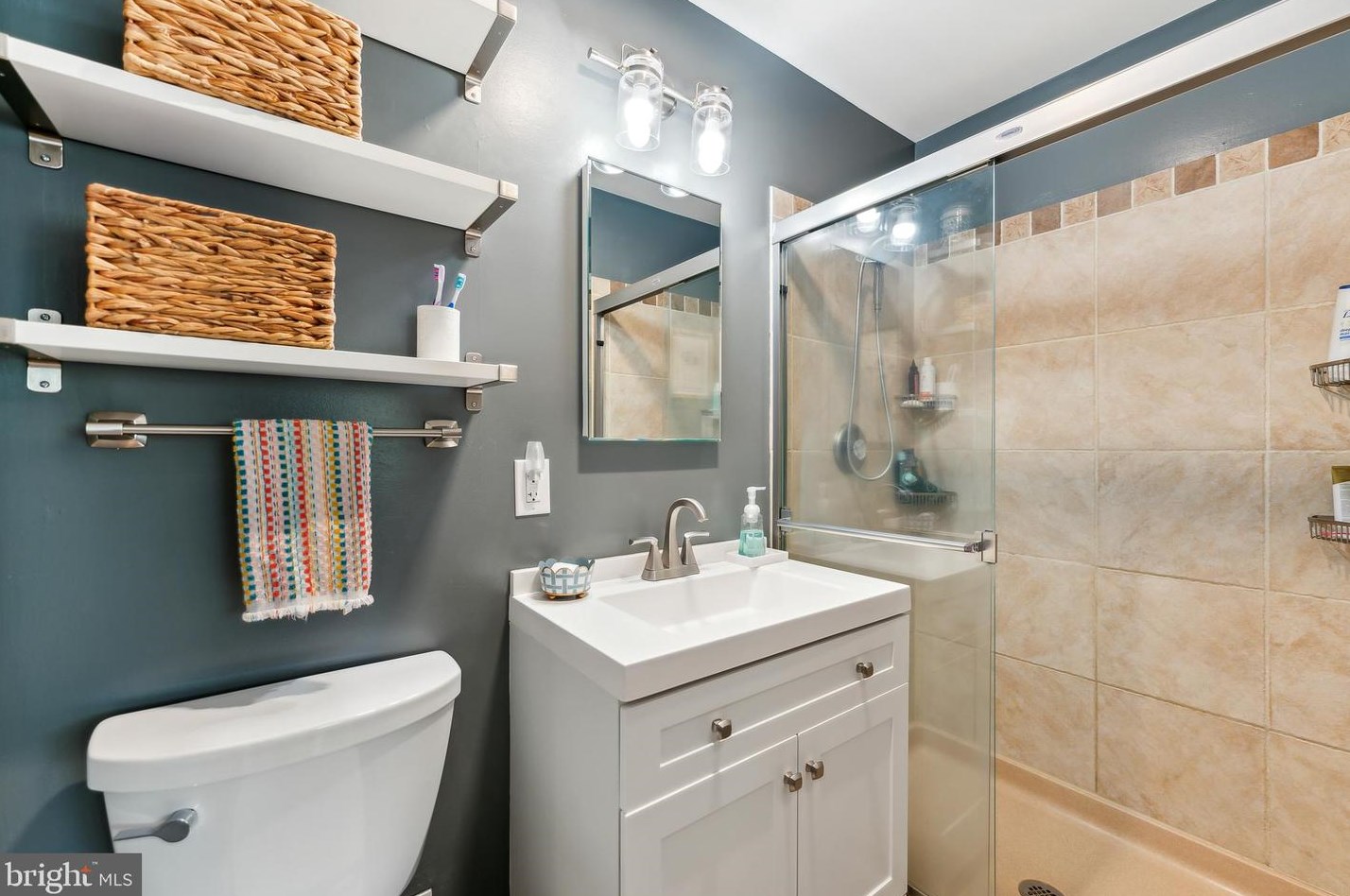 13320 Wye Oak Dr, Gaithersburg MD  20878-3537 exterior