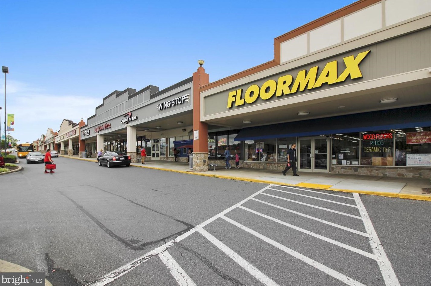 14019 Congress Dr, Rockville MD 20853-2637 exterior