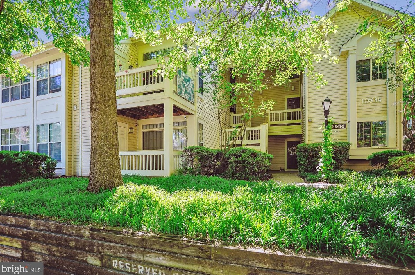 10834 Antigua Ter, Rockville, MD 20852-5526