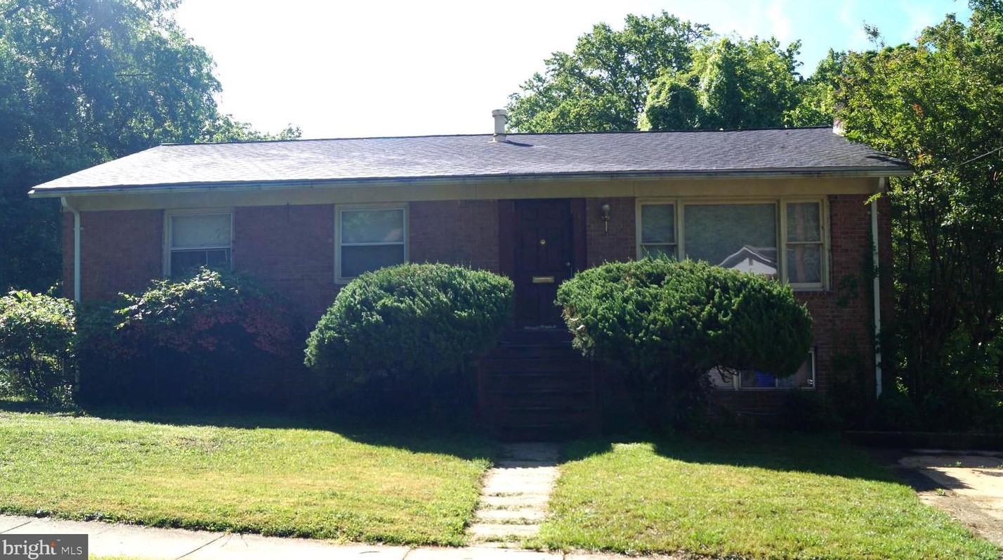 823 Malibu Dr, Silver Spring, MD 20901-3649