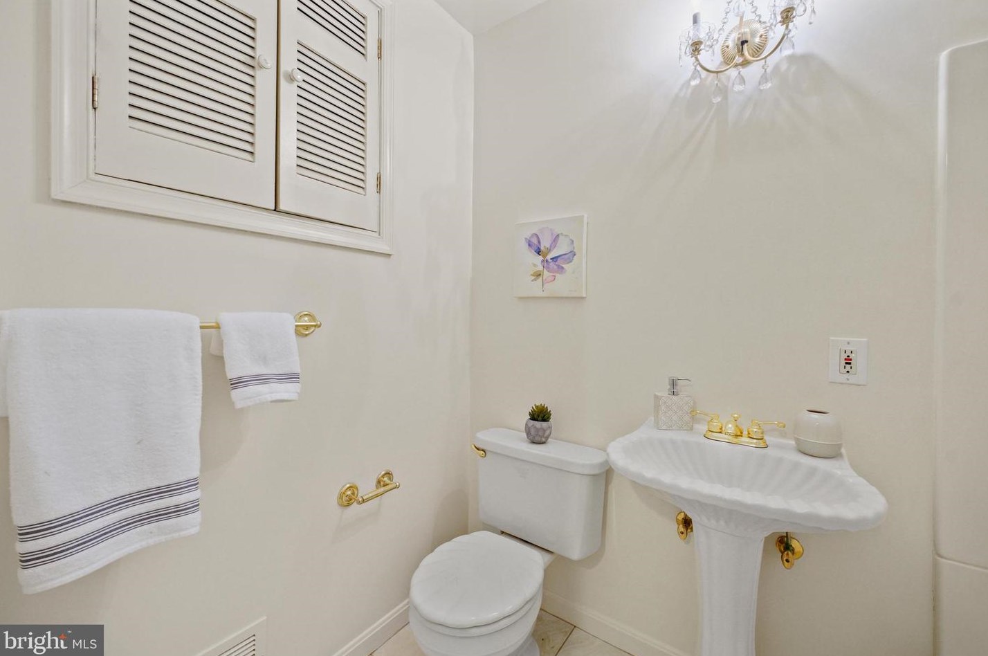 12830 Lacy Dr, Silver Spring MD 20904-2917 exterior