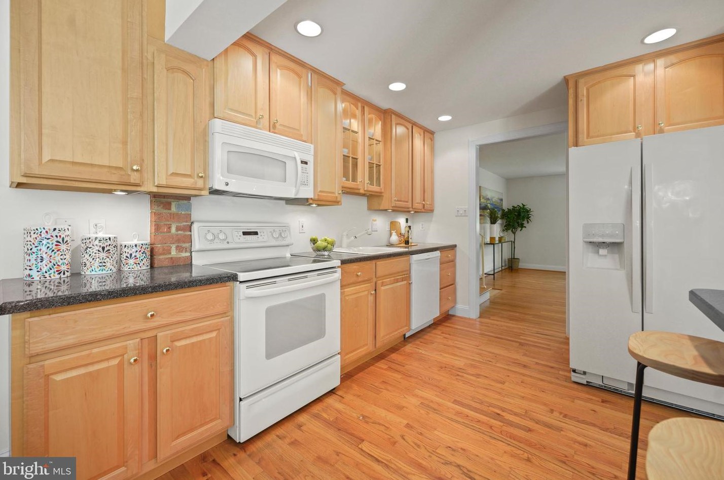 12830 Lacy Dr, Silver Spring MD 20904-2917 exterior