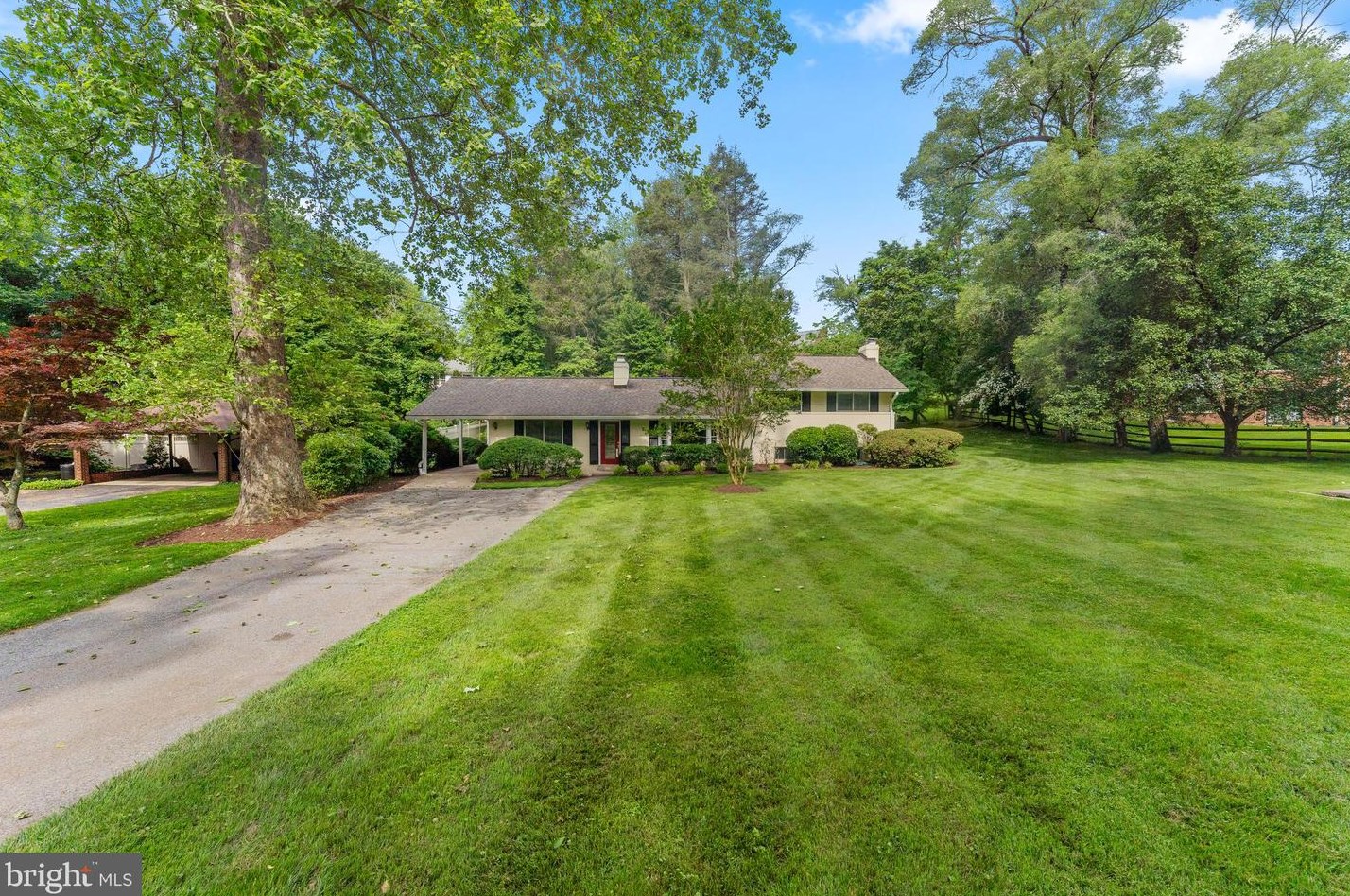 12830 Lacy Dr, Silver Spring MD 20904-2917 exterior