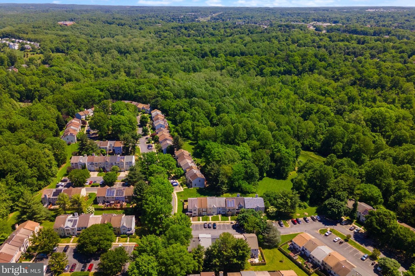 11146 Black Forest Way, Gaithersburg MD  20879-3140 exterior