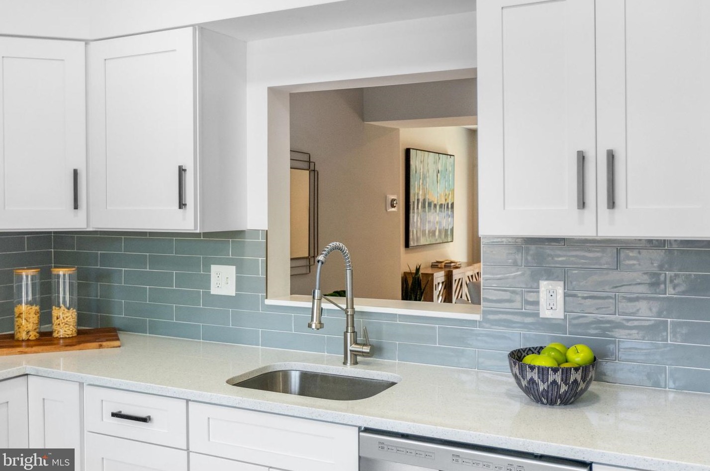 11146 Black Forest Way, Gaithersburg MD  20879-3140 exterior