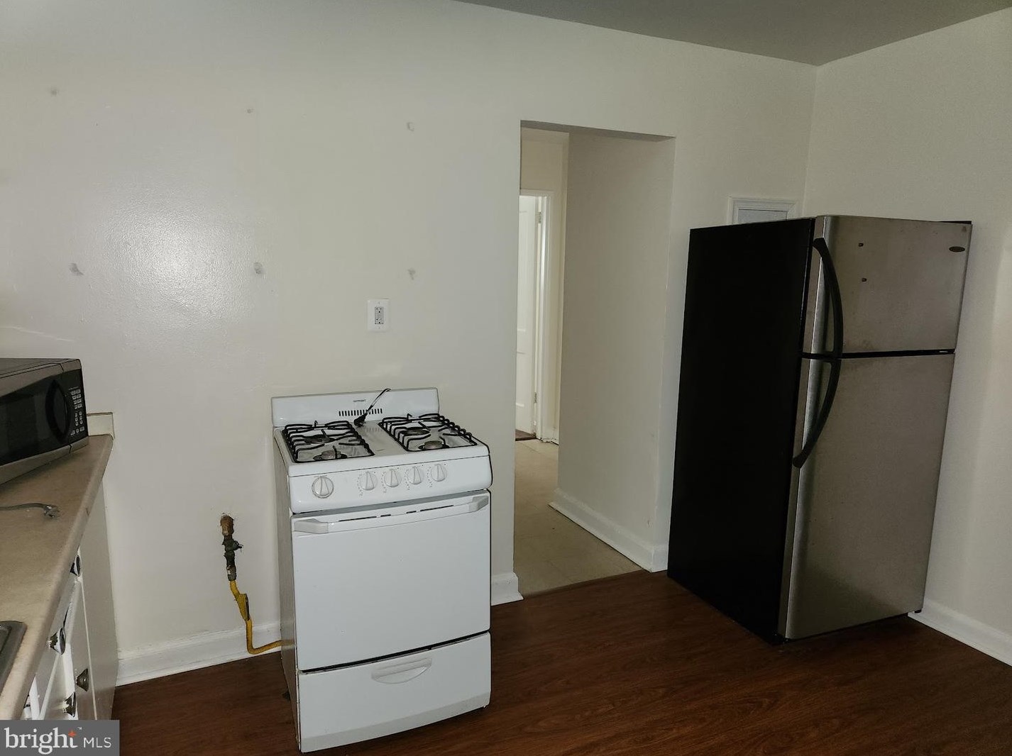 8201 Houston Ct, Silver Spring MD  20912-6275 exterior