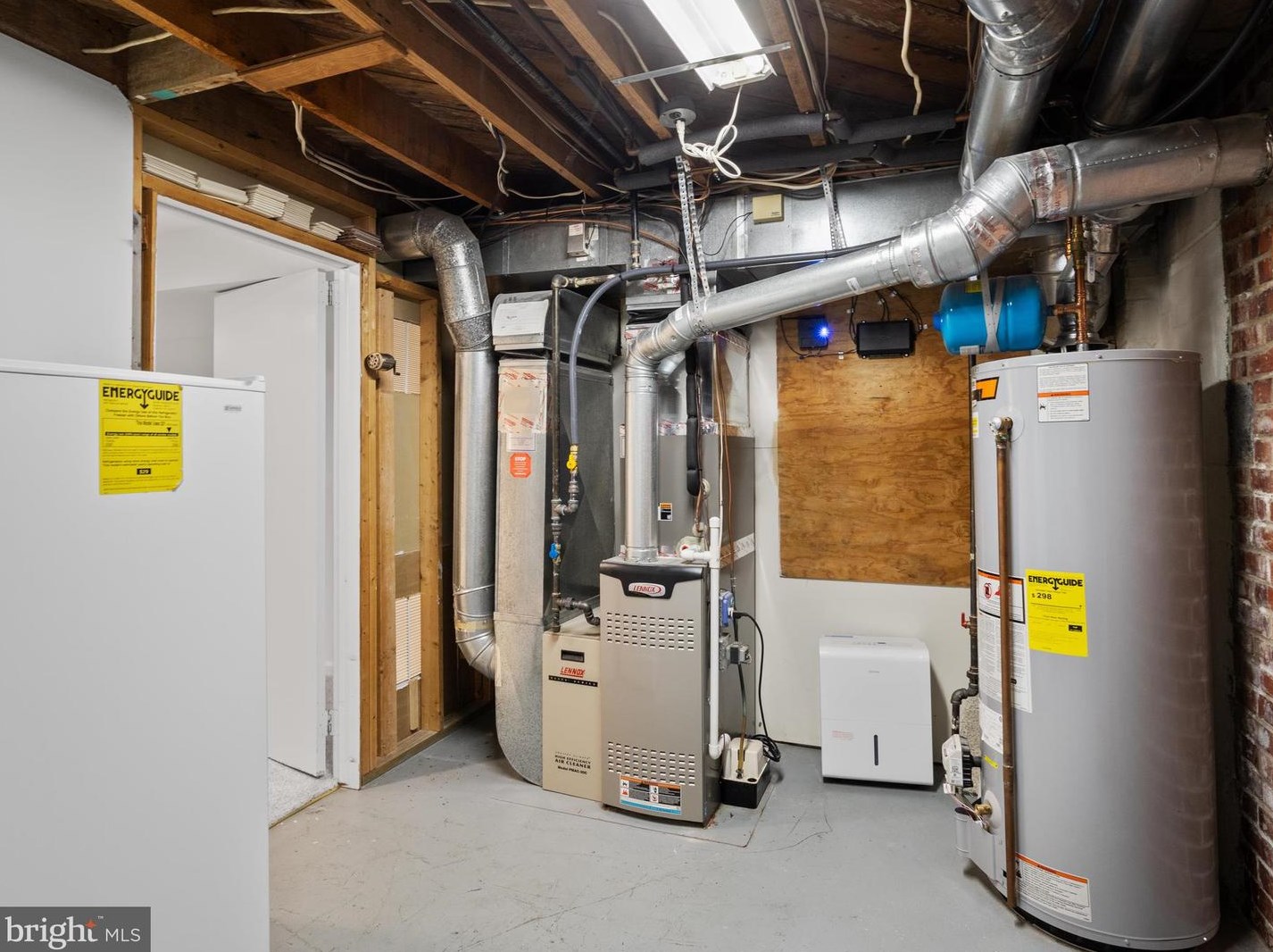 10617 Eastwood Ave, Silver Spring MD 20901-1728 exterior