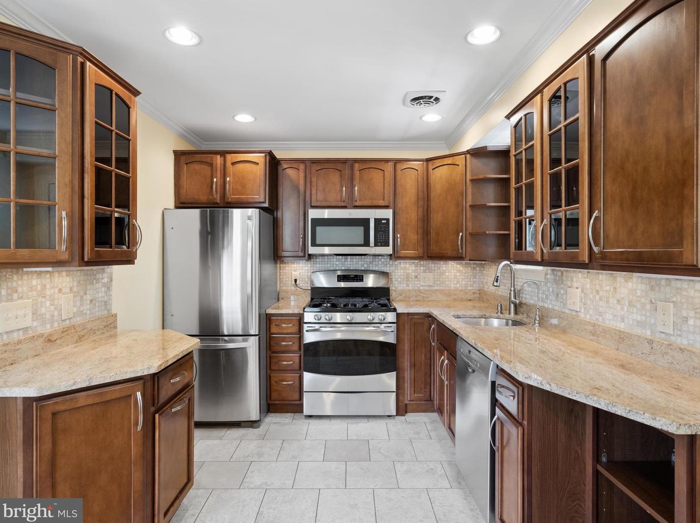 10617 Eastwood Ave, Silver Spring MD 20901-1728 exterior