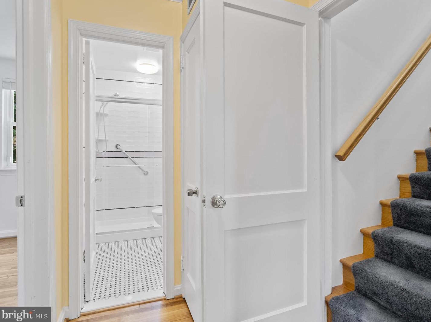 10617 Eastwood Ave, Silver Spring MD 20901-1728 exterior