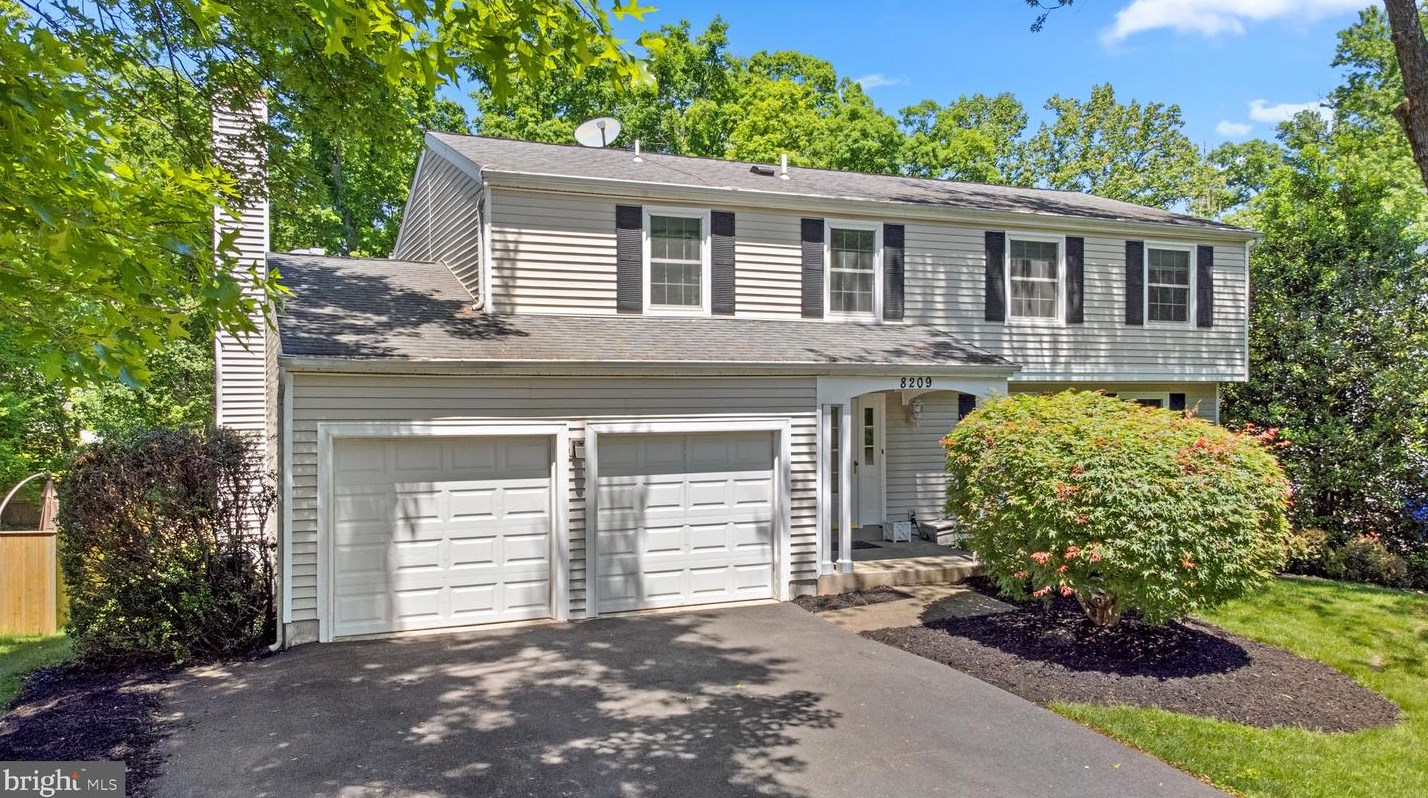 8209 Langport Ter, Gaithersburg, MD 20877-1134