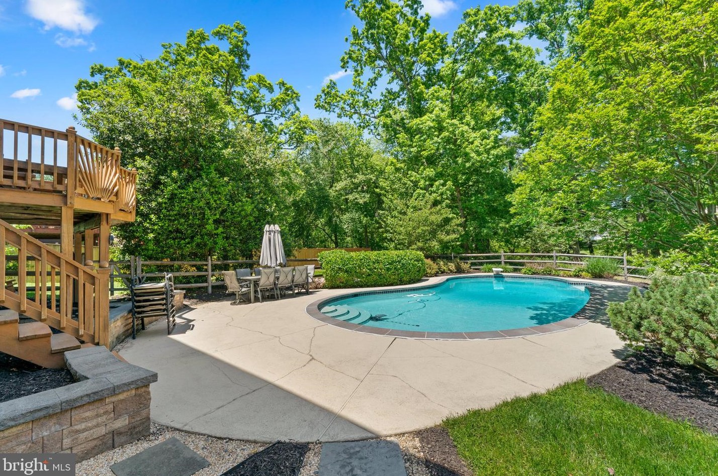 8209 Langport Ter, Gaithersburg MD 20877-1199 exterior