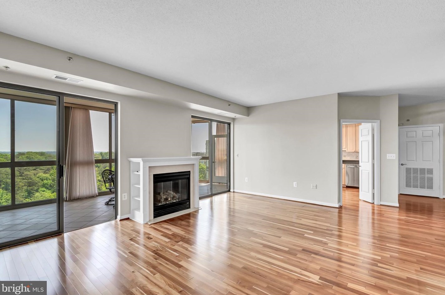 3100 N Leisure World Blvd #908, Silver Spring, MD 20906