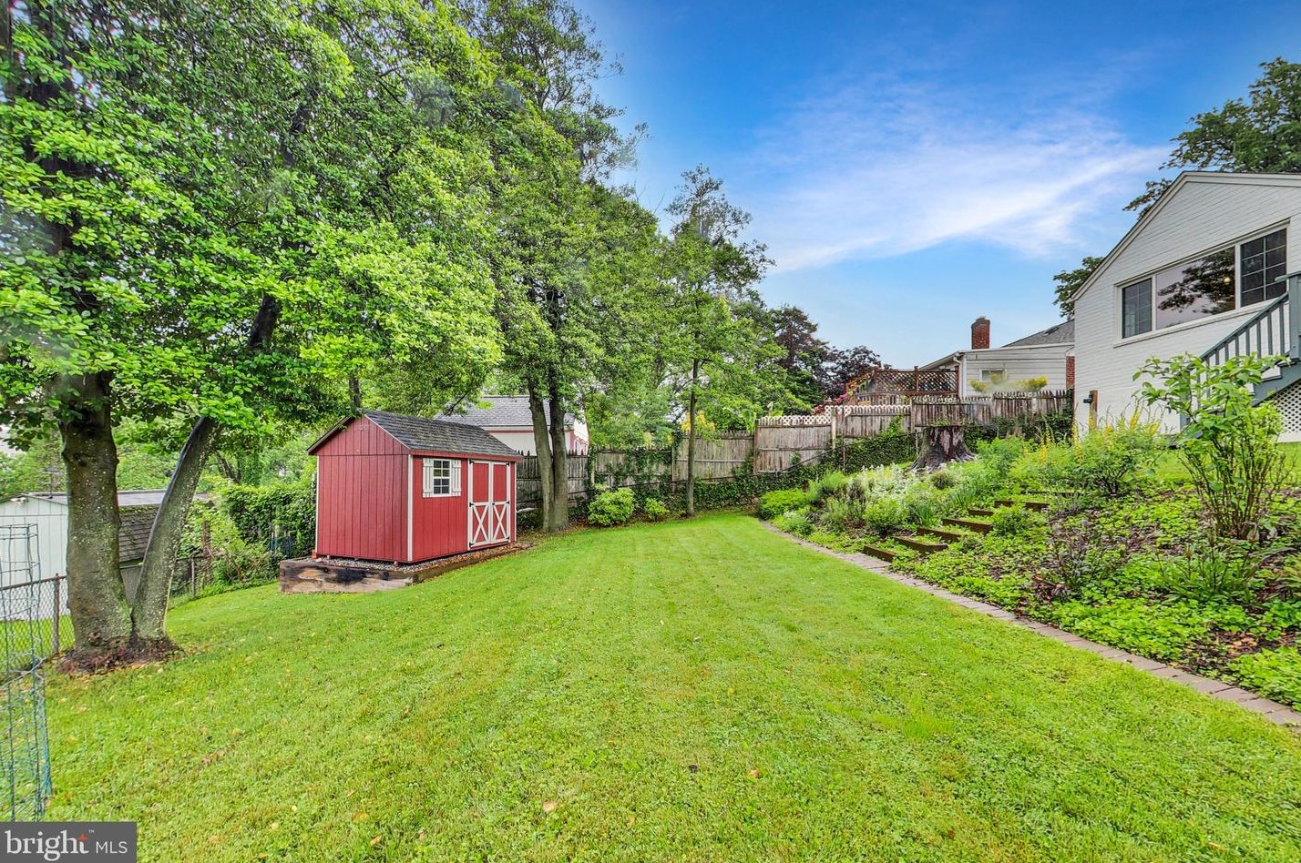 12602 Gould Rd, Silver Spring MD 20906-3827 exterior