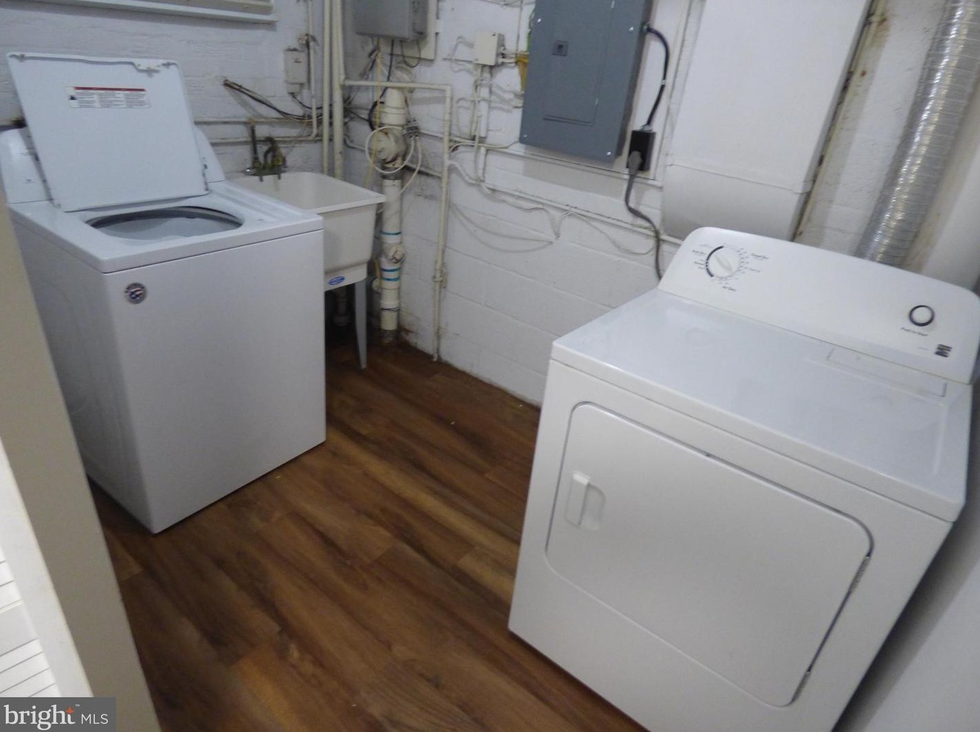 3307 Kayson St, Silver Spring MD 20906-3942 exterior