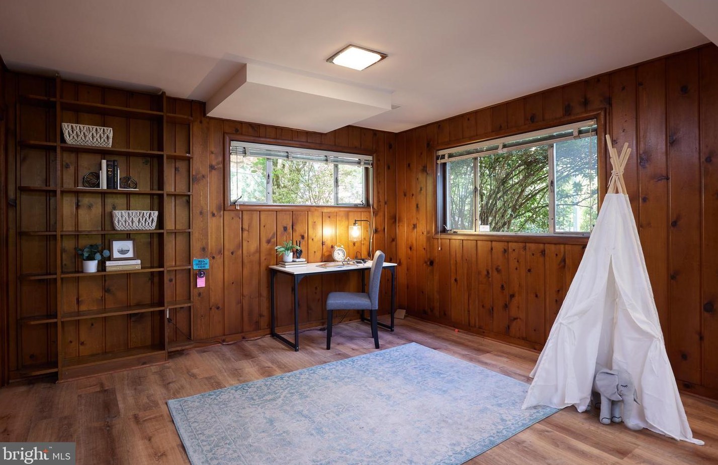 4901 Falstone Ave, Bethesda MD 20815-5539 exterior