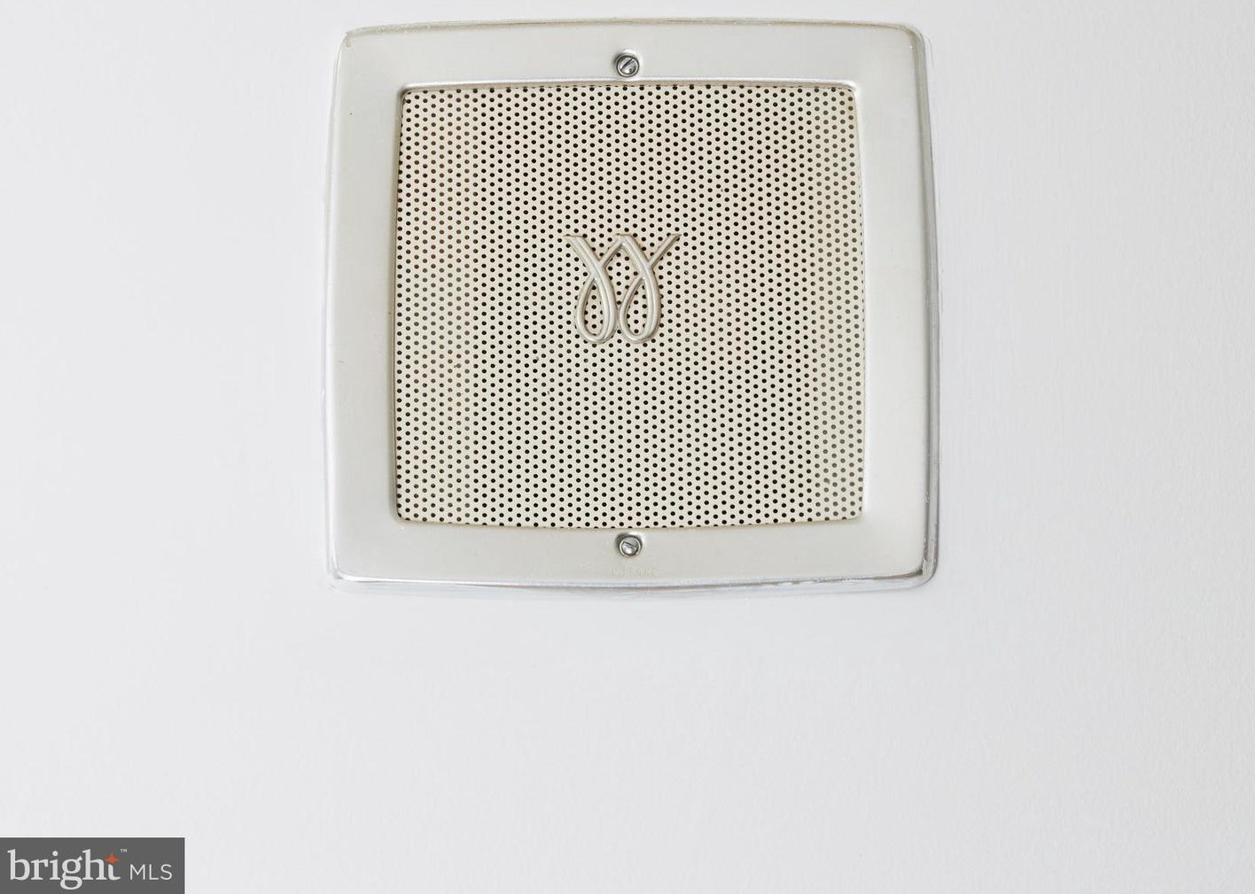 4901 Falstone Ave, Bethesda MD 20815-5539 exterior