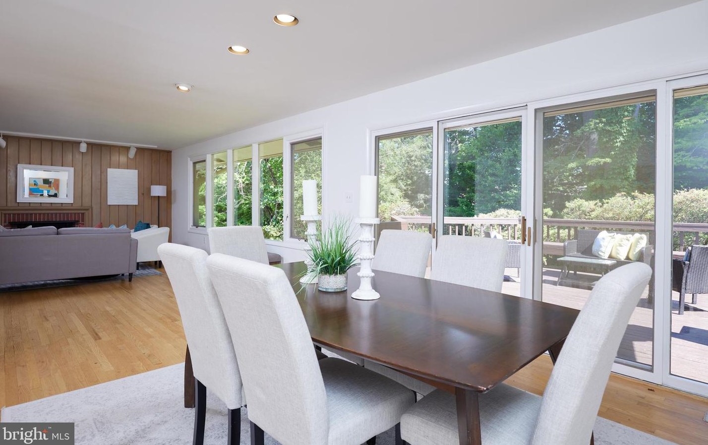 4901 Falstone Ave, Bethesda MD 20815-5539 exterior