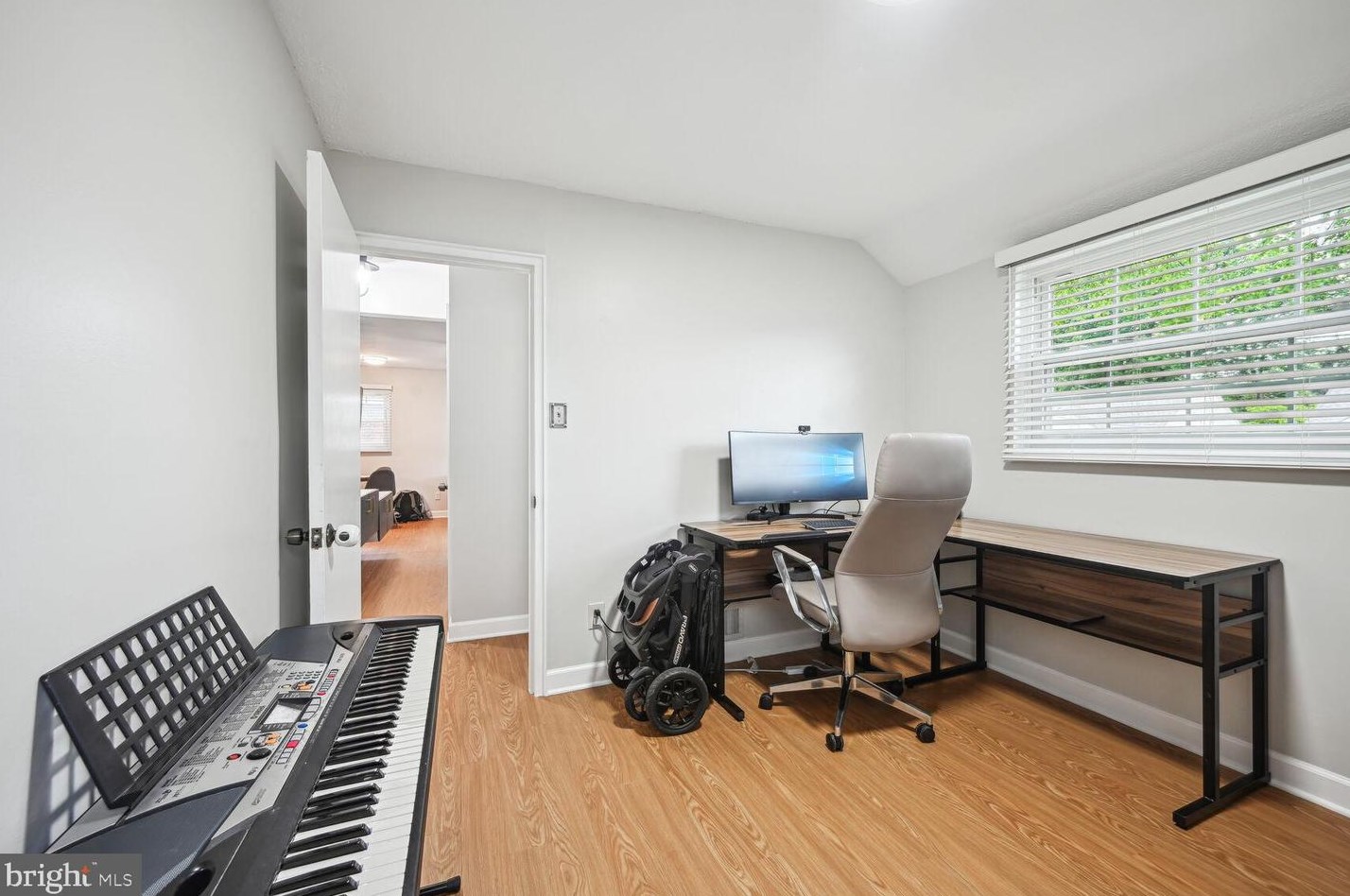 12613 Farnell Dr, Silver Spring MD 20906-3873 exterior