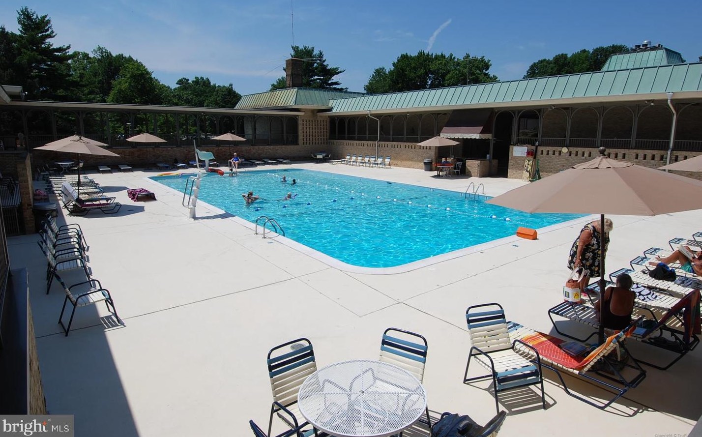 2921 Leisure World Blvd, Silver Spring, MD 20906-1368