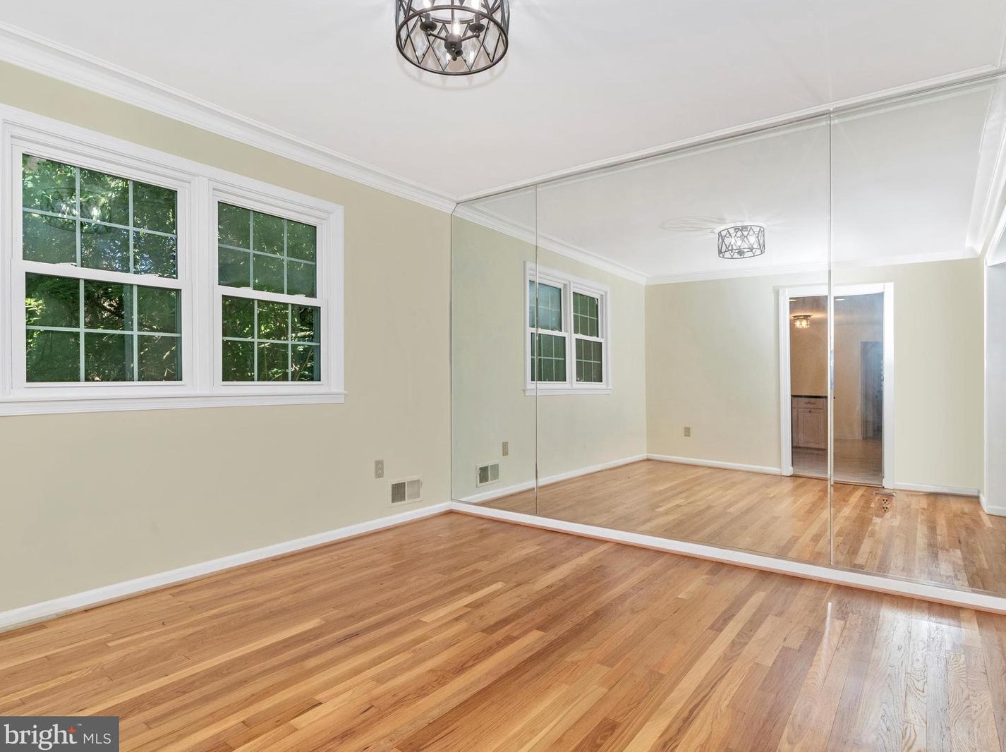 14124 Sturtevant Rd, Silver Spring MD 20905-4456 exterior