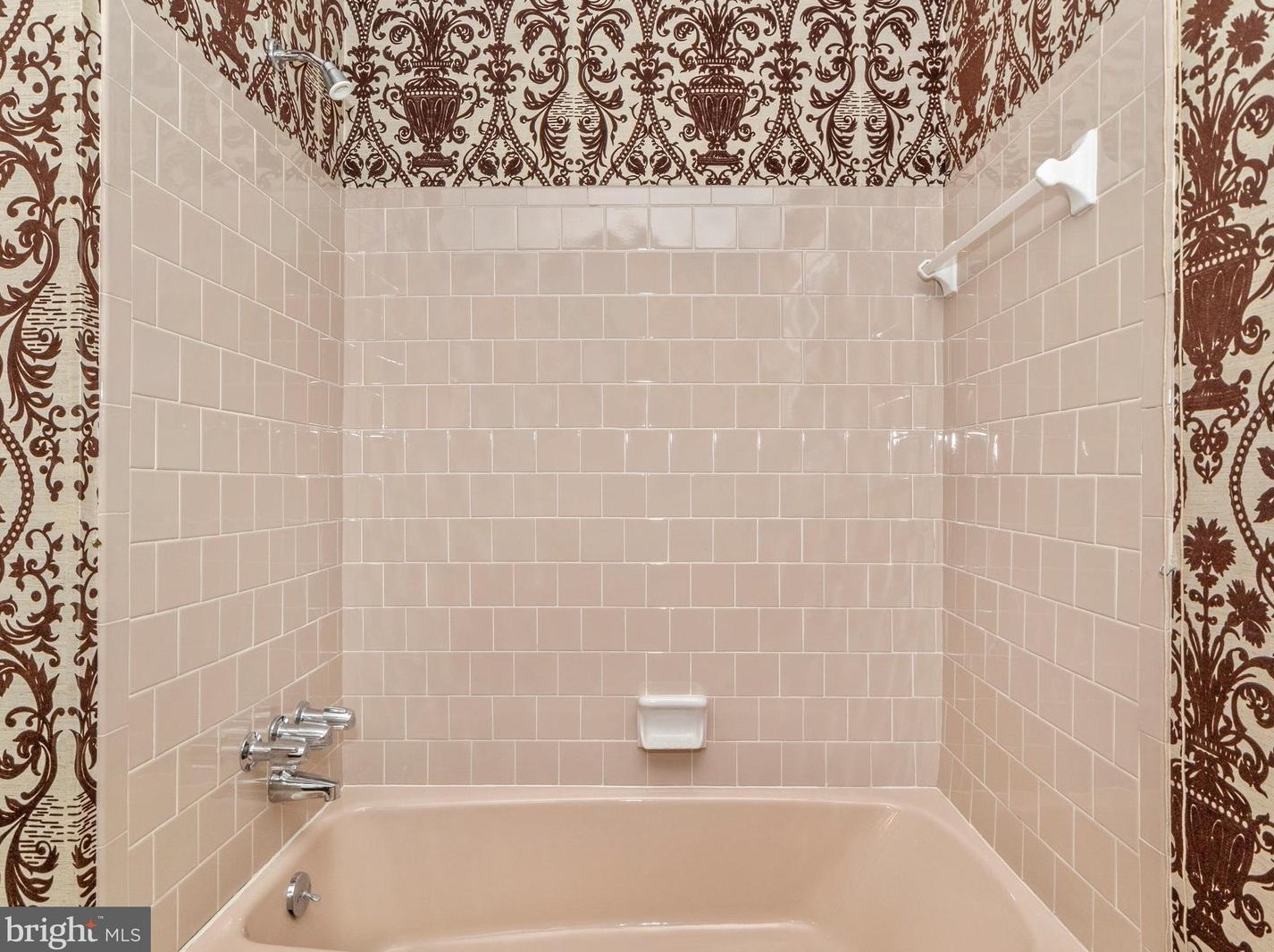 14124 Sturtevant Rd, Silver Spring MD 20905-4456 exterior