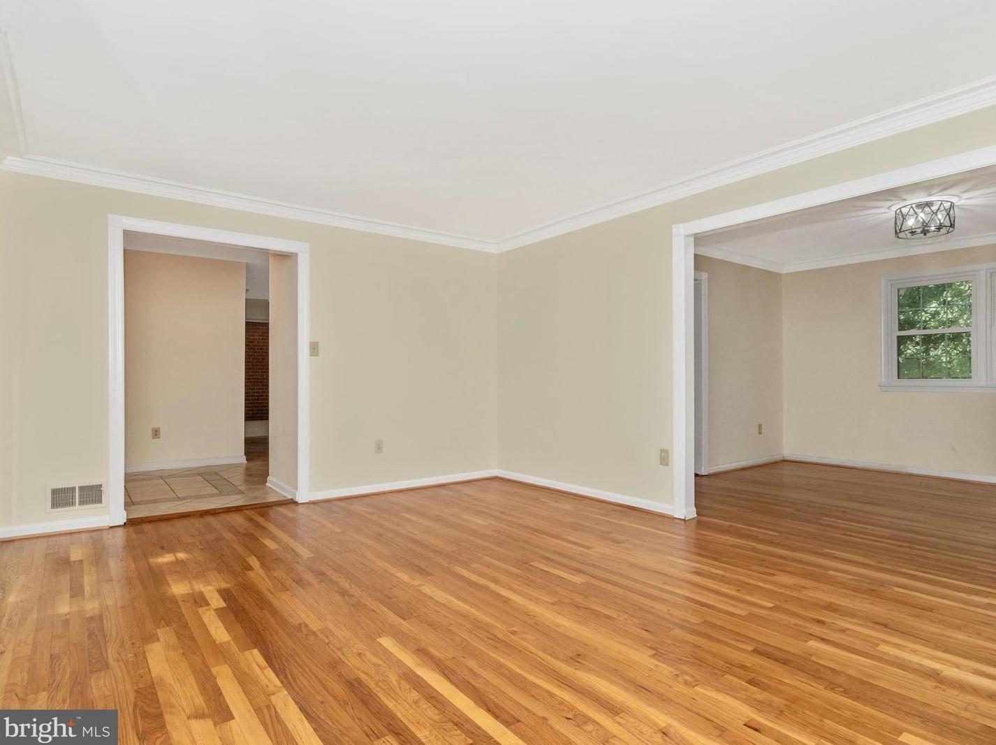 14124 Sturtevant Rd, Silver Spring MD 20905-4456 exterior