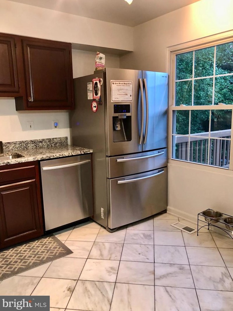 12107 Sweet Clover Dr, Silver Spring MD 20904-1828 exterior