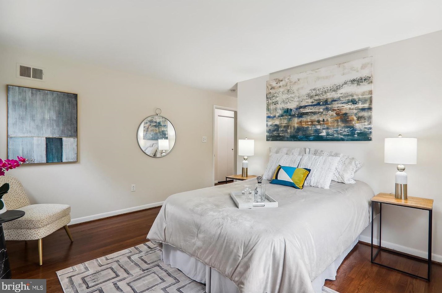 300 Lamberton Dr, Silver Spring MD 20902-3069 exterior