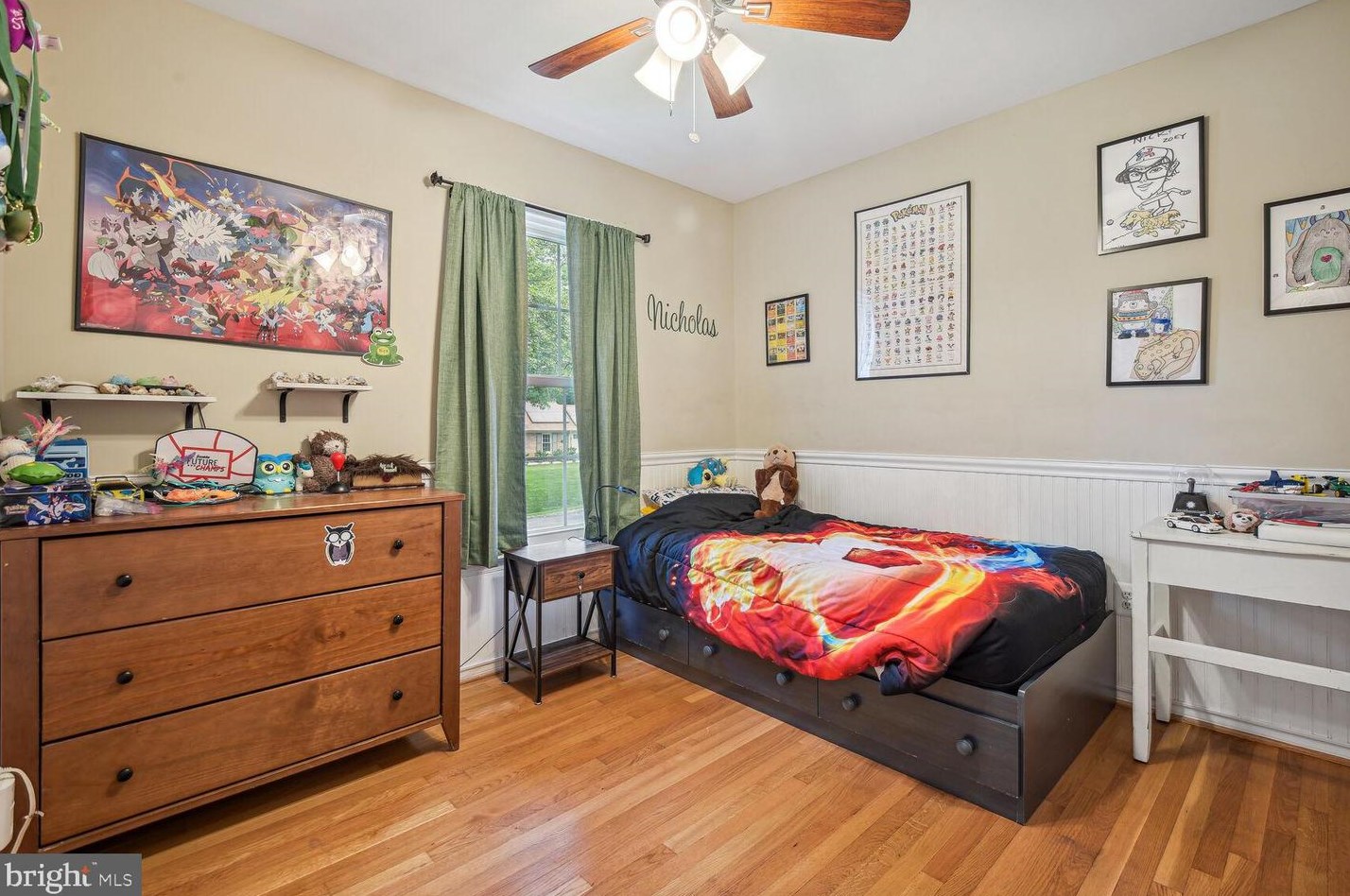 4608 Flower Vly Dr, Rockville MD 20853-1810 exterior