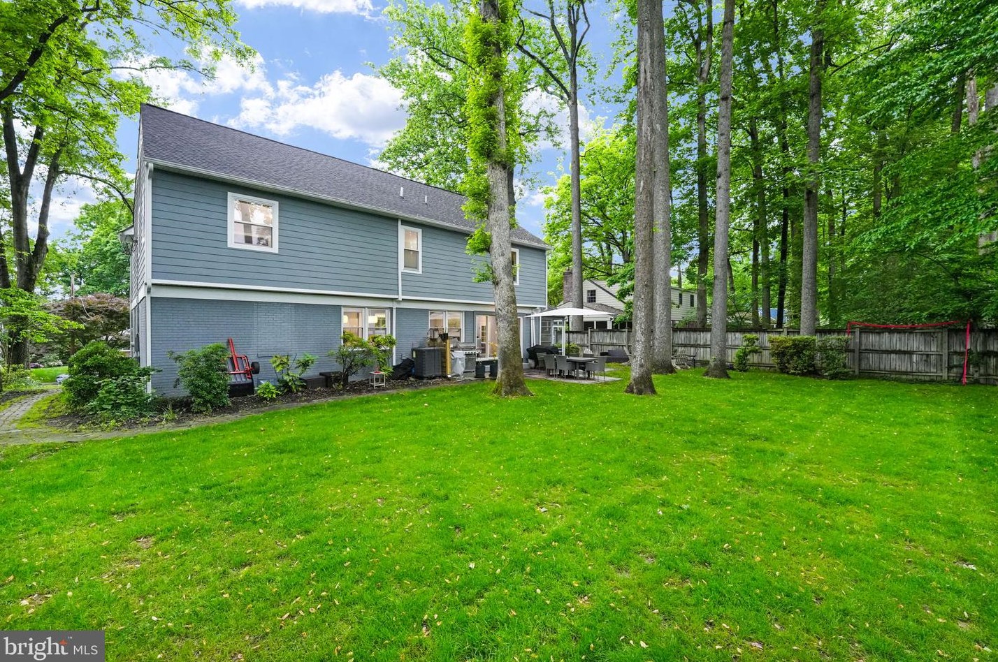 10301 Lariston Ln, Silver Spring MD 20903-1314 exterior