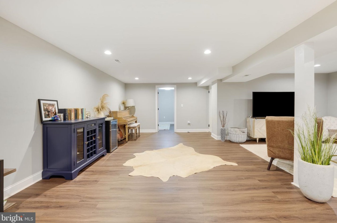 10301 Lariston Ln, Silver Spring MD 20903-1314 exterior