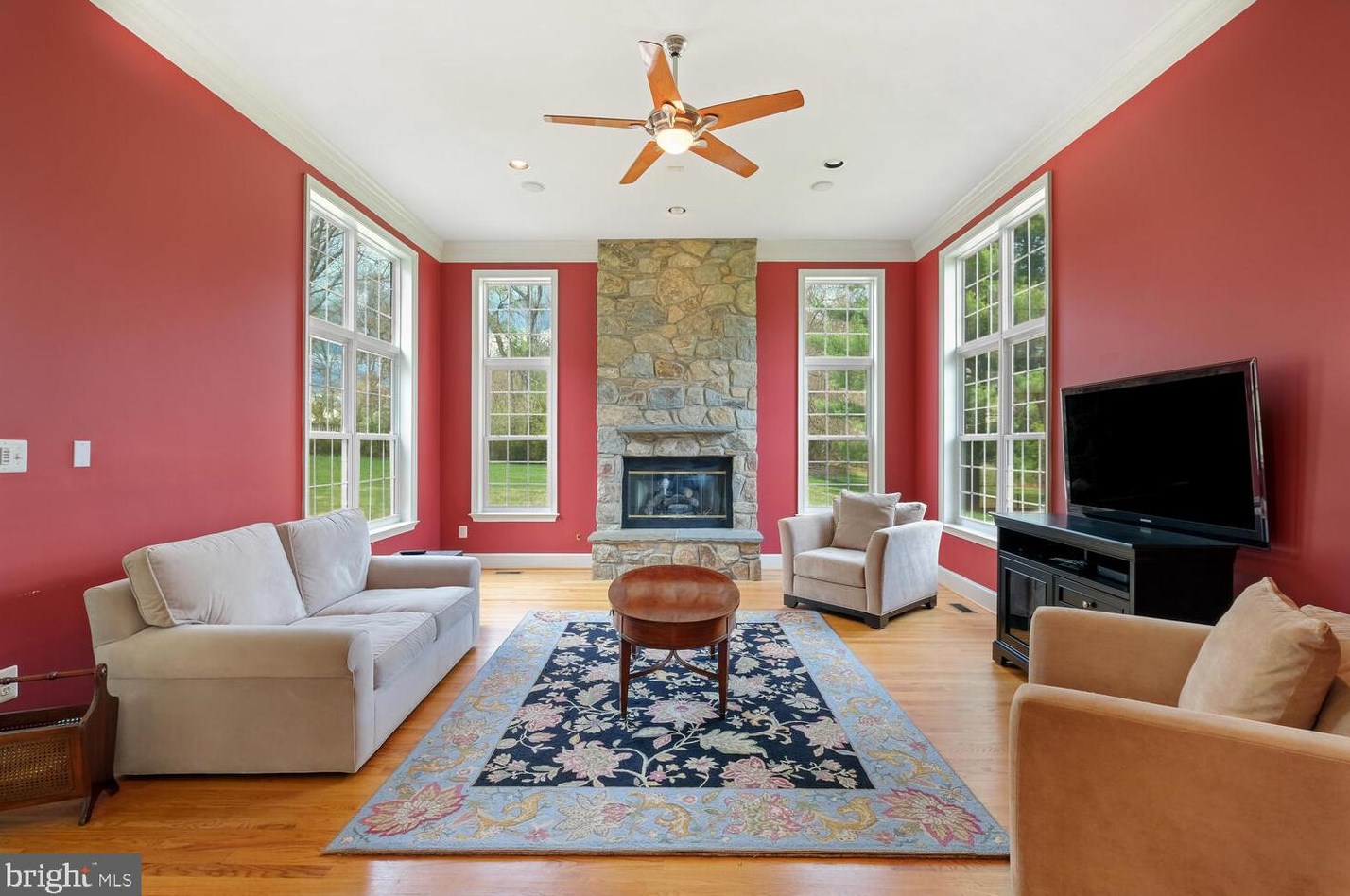 15506 Norman Dr, Gaithersburg MD 20878-3525 exterior