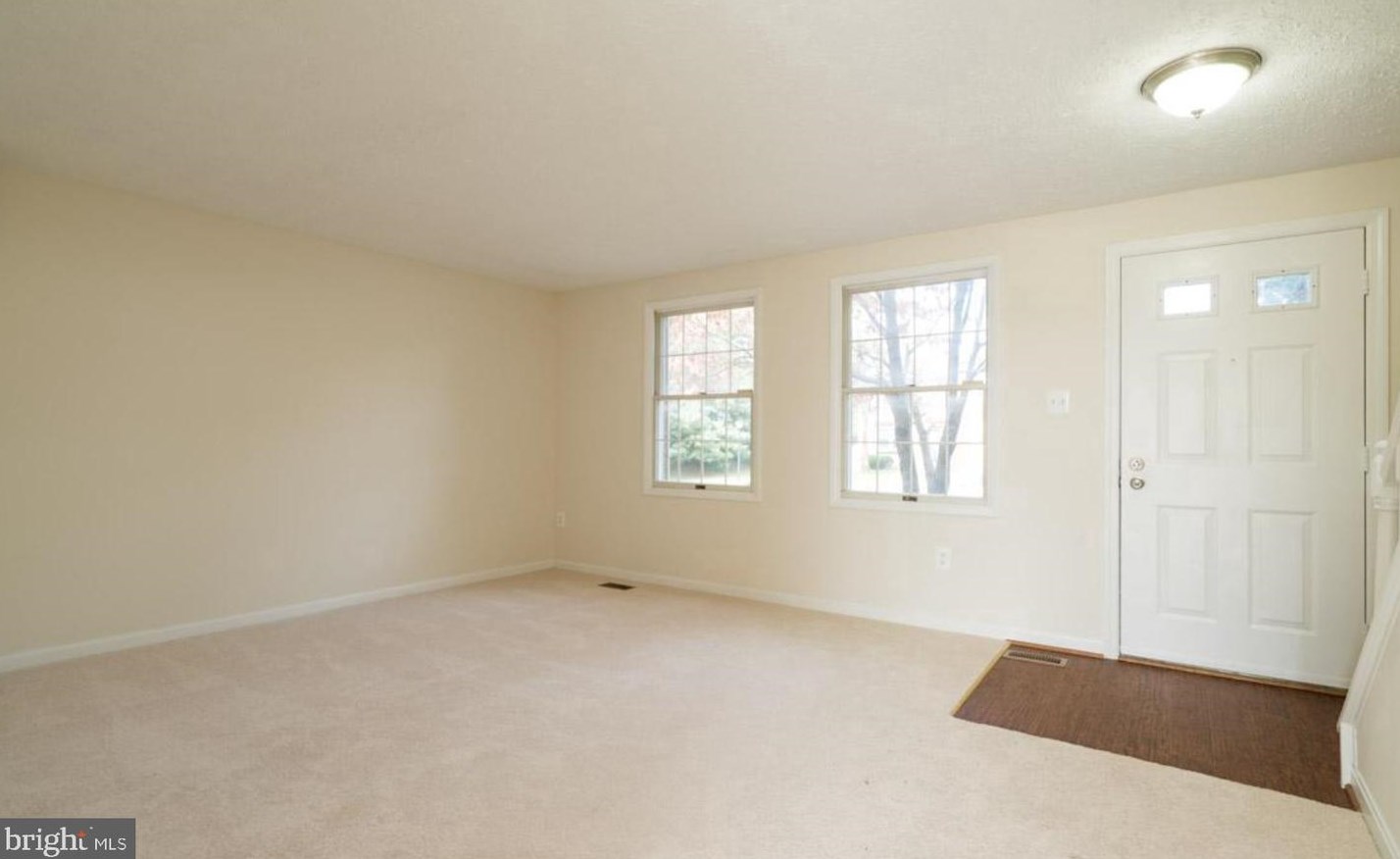 12 Mountain Laurel Ct, Gaithersburg, MD 20879-1570