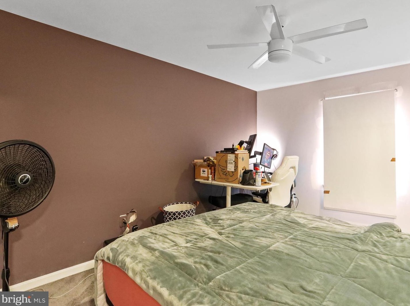 15604 Twin Vly Ct, Silver Spring MD 20906-1042 exterior