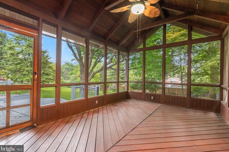 13219 Rippling Brk Dr, Silver Spring MD 20906-5314 exterior