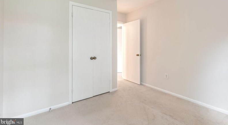 13219 Rippling Brk Dr, Silver Spring MD 20906-5314 exterior