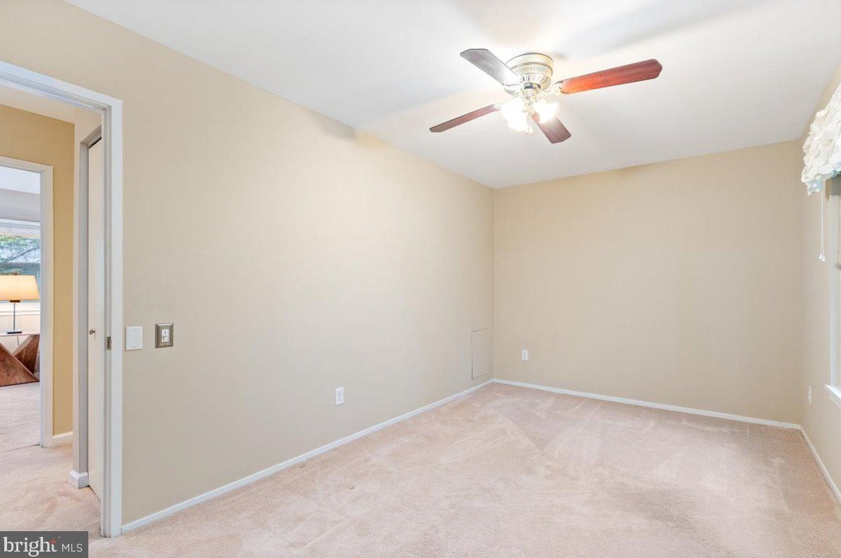 9620 Marston Ln, Gaithersburg MD 20886-5001 exterior