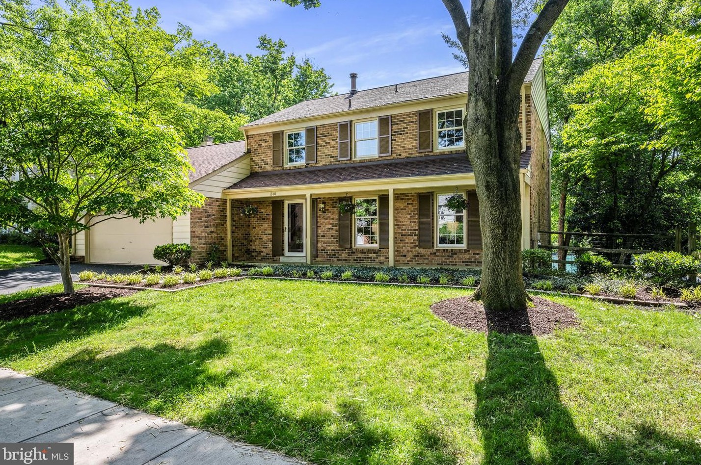 1830 Greenplace Ter, Rockville, MD 20850-2942