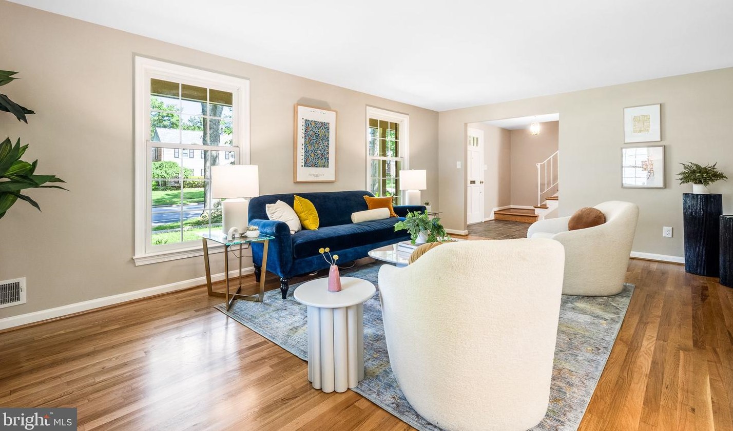 1830 Greenplace Ter, Rockville MD 20850-2942 exterior