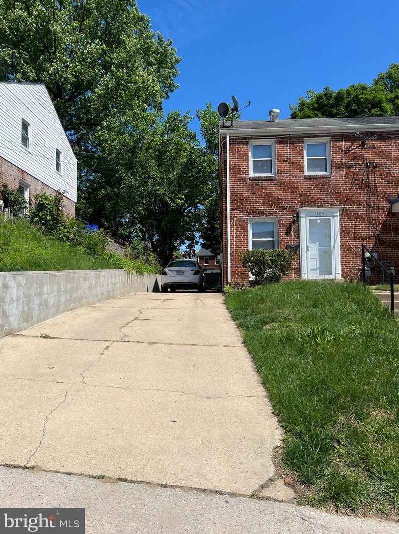 11911 Centerhill St, Silver Spring, MD 20902