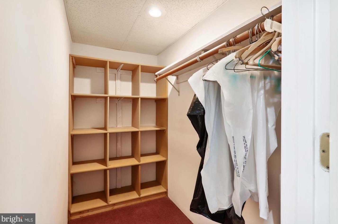 812 Venice Dr, Silver Spring MD 20904-2065 exterior