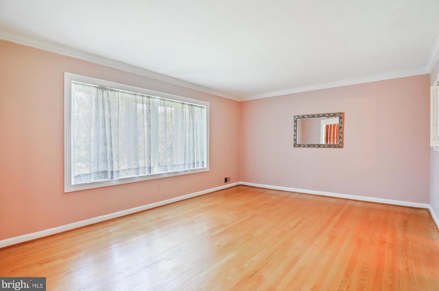 812 Venice Dr, Silver Spring MD 20904-2065 exterior